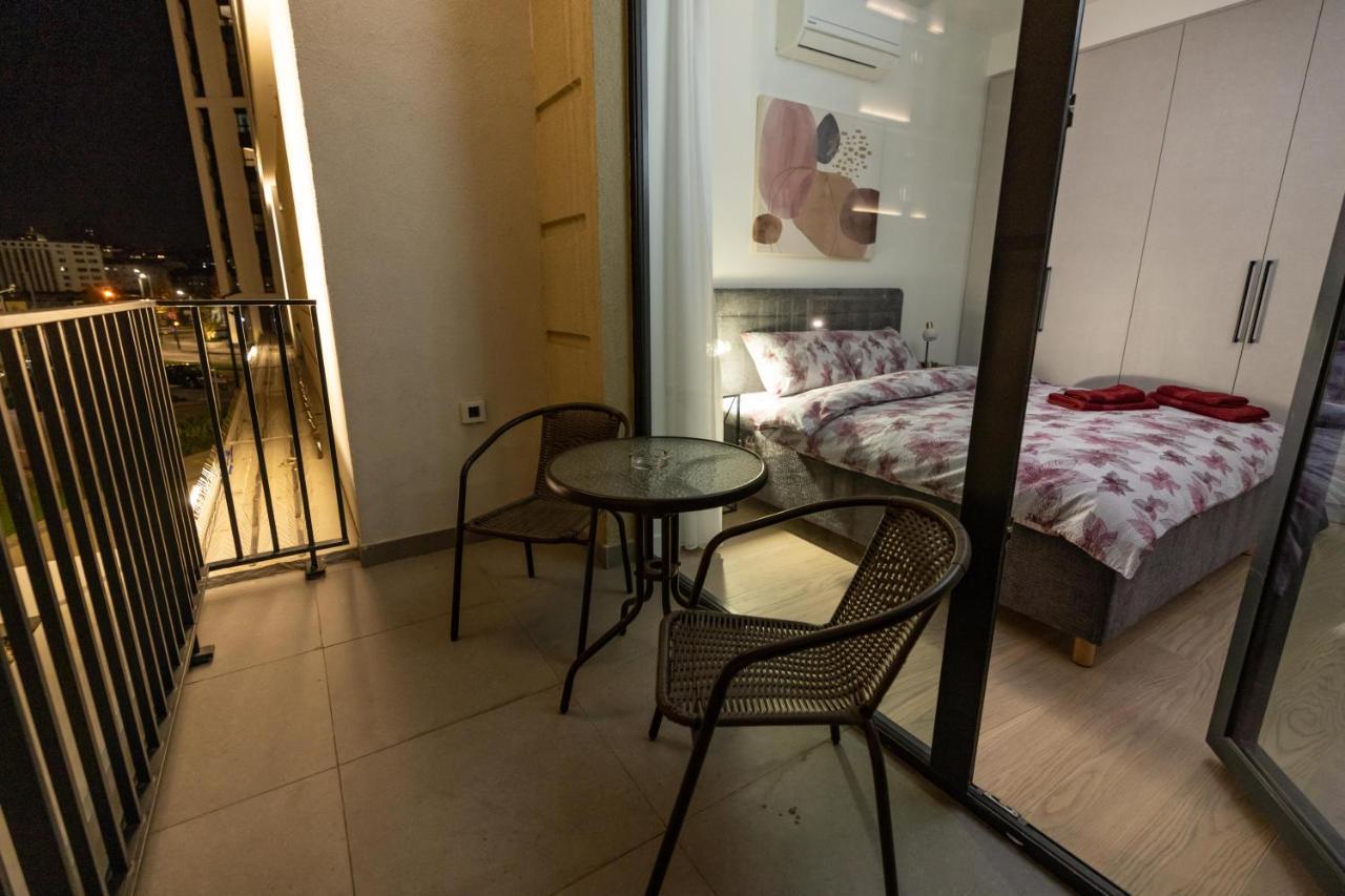 Ferienwohnung Belgrade Waterfront Cozy Symphony 1 Sajmiste Exterior foto